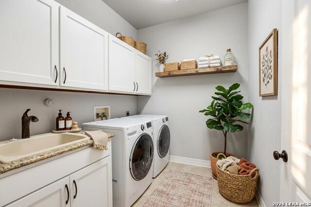 560 Saxet Trl Property Photo 23
