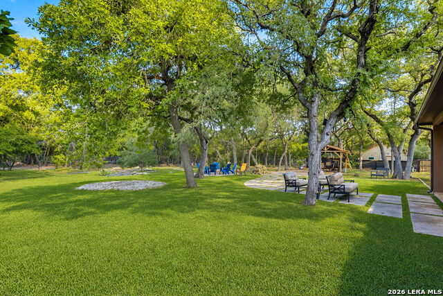 560 Saxet Trl Property Photo 24