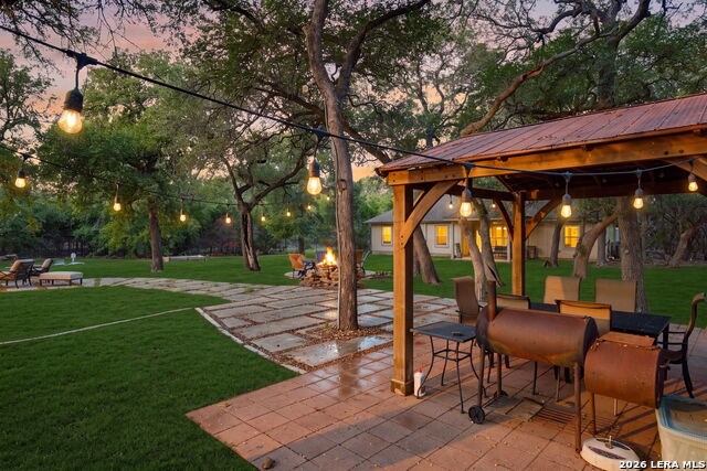 560 Saxet Trl Property Photo 30