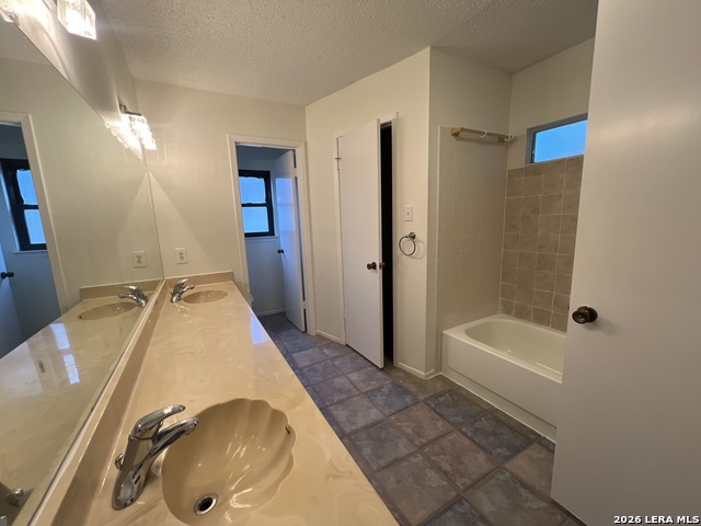 7147 Comanche Rdg Property Photo 11