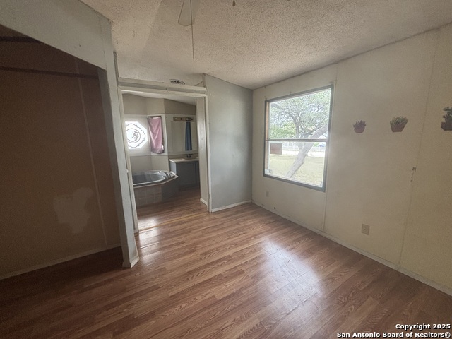 7714 Whartons Dock Rd Property Photo 8