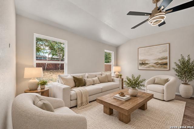 6321 Kendall Cv Property Photo 7