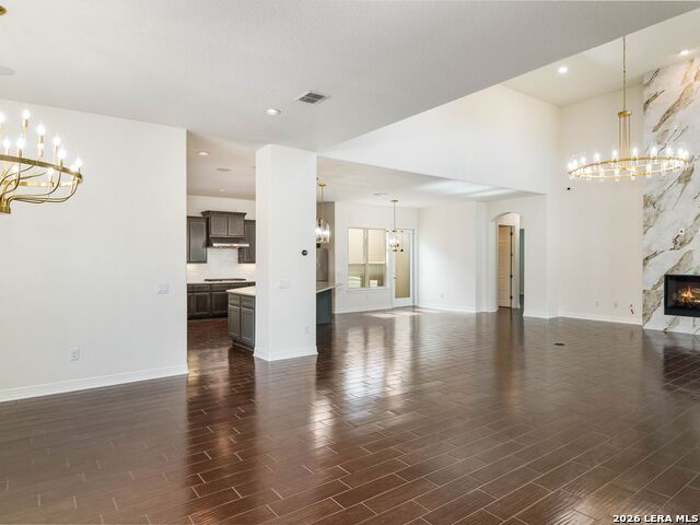 7222 Bluff Run Property Photo 5