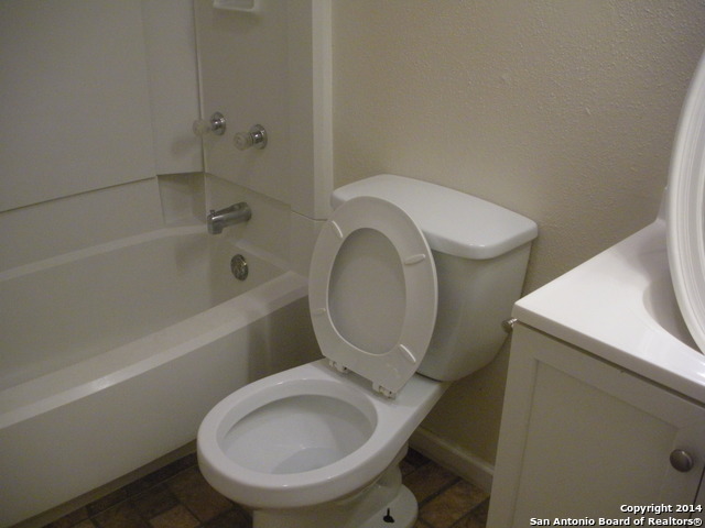 13014 Oconnor Cv Property Photo 3