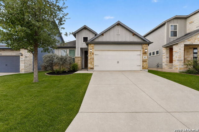 4913 Drovers Path Property Photo 1
