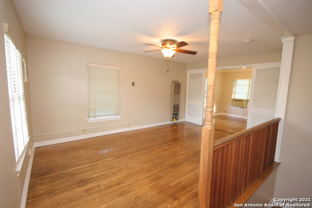 519 W LYNWOOD AVE Property Photo 1