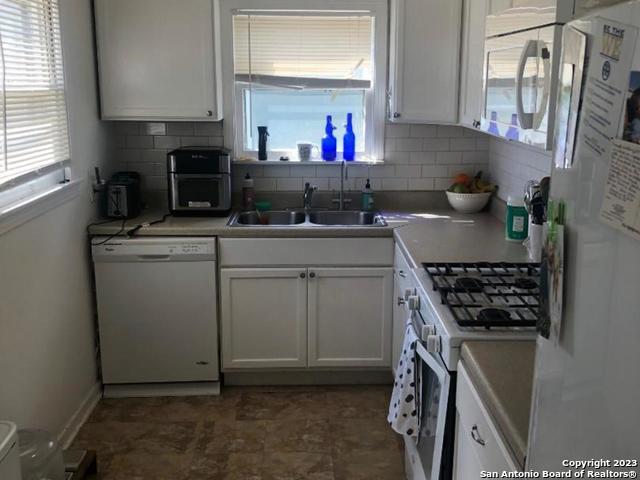 420 Bryn Mawr Dr Property Photo 2