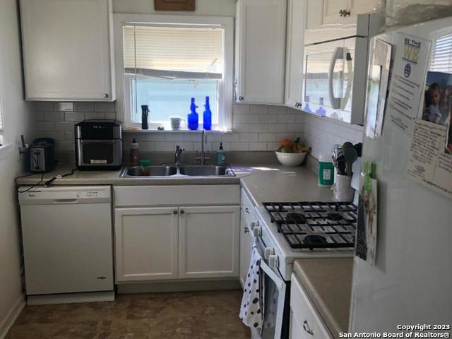 420 Bryn Mawr Dr Property Photo 3