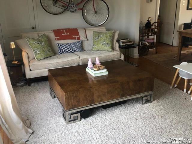 420 Bryn Mawr Dr Property Photo 6