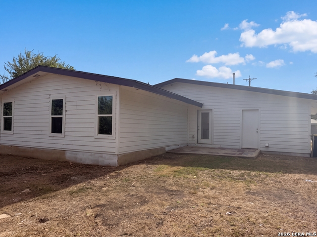 606 E Langley Blvd Property Photo 5