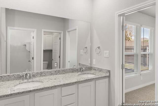 985 Staglin St Property Photo 24