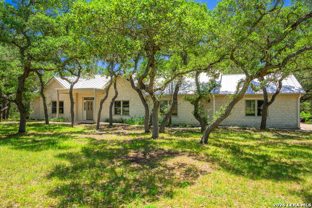625 State Highway 46 E Property Photo 1