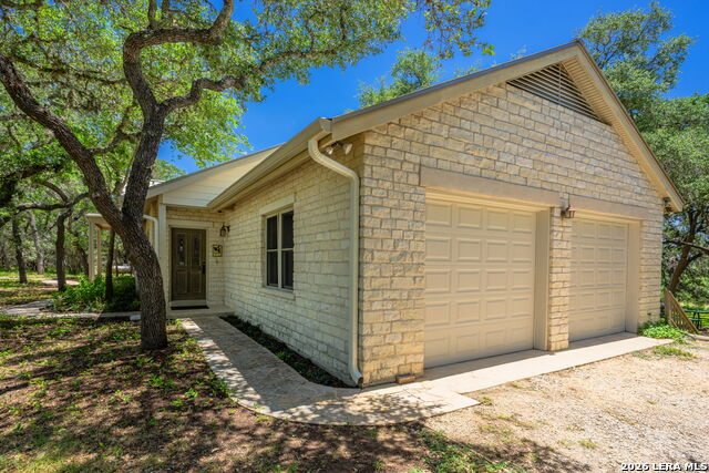 625 State Highway 46 E Property Photo 17