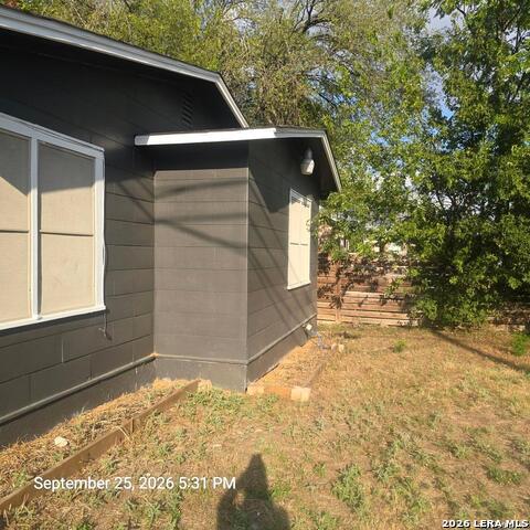 1803 Burnet Property Photo 3