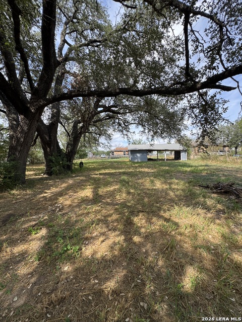 19898 Mitchell Property Photo 11