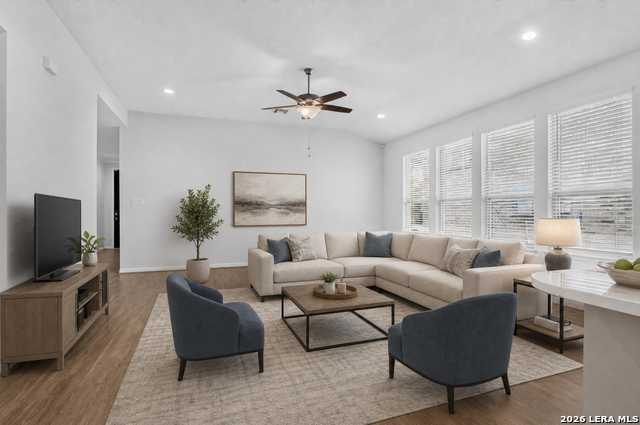 12952 Maridell Park Property Photo 3