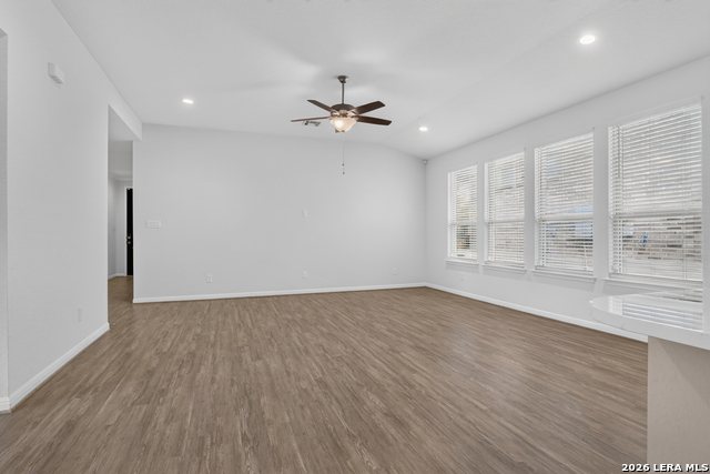 12952 Maridell Park Property Photo 4