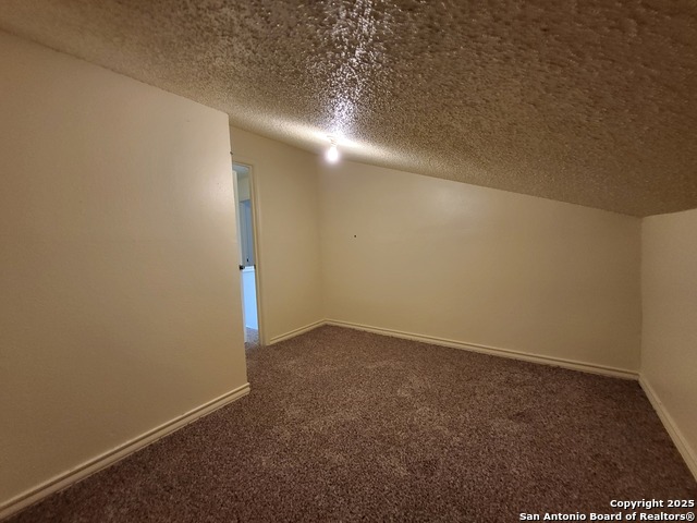 9940 Ardash Ln Property Photo 11