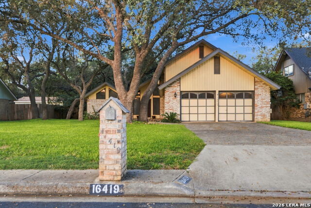 16419 Ledge Point St Property Photo 3
