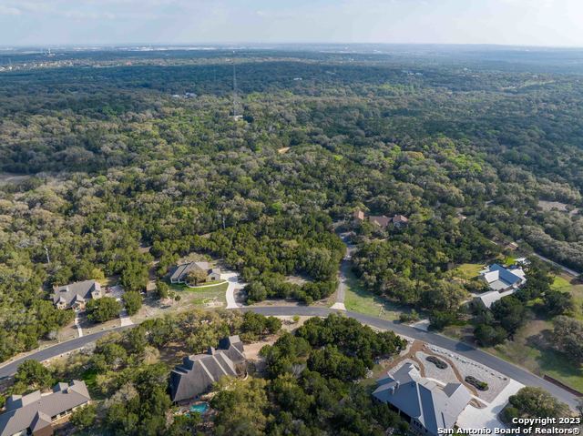 24519 Ripple Way Property Photo 15
