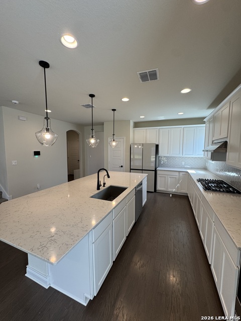 2027 Knippa Property Photo 6