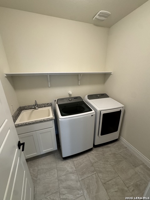 2027 Knippa Property Photo 42