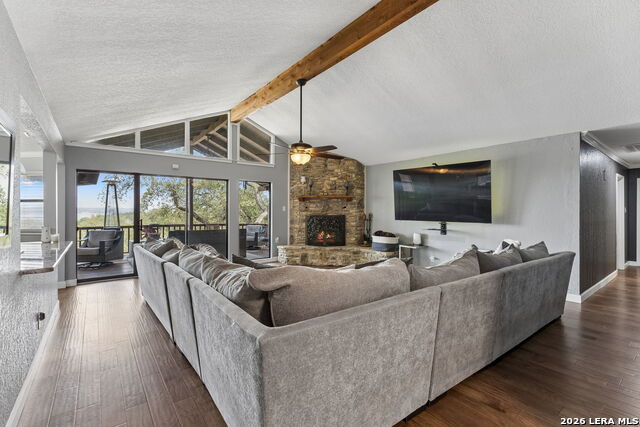 157 Lorne Property Photo 2