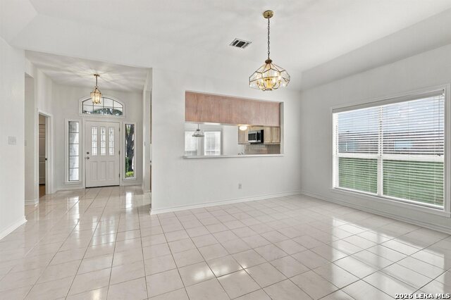 9706 Mid Circle Dr Property Photo 8