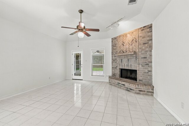 9706 Mid Circle Dr Property Photo 10