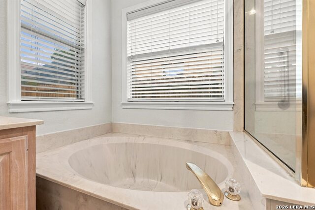 9706 Mid Circle Dr Property Photo 24