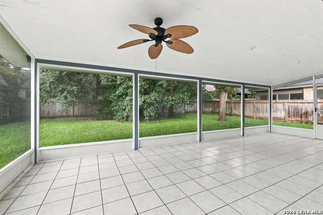 9706 Mid Circle Dr Property Photo 28