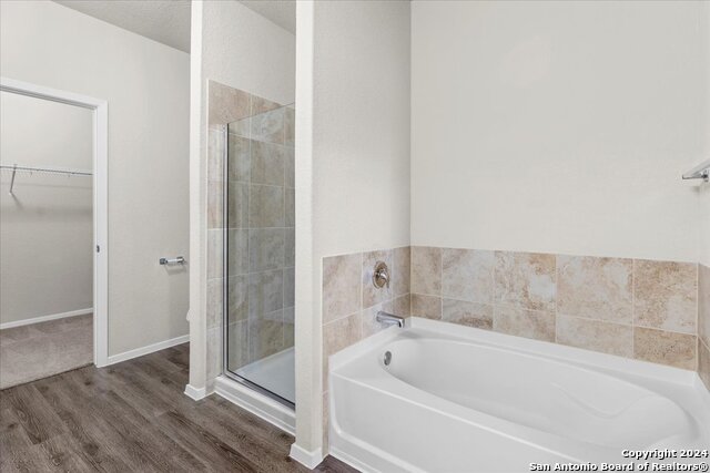 2438 Key Hole View Property Photo 14