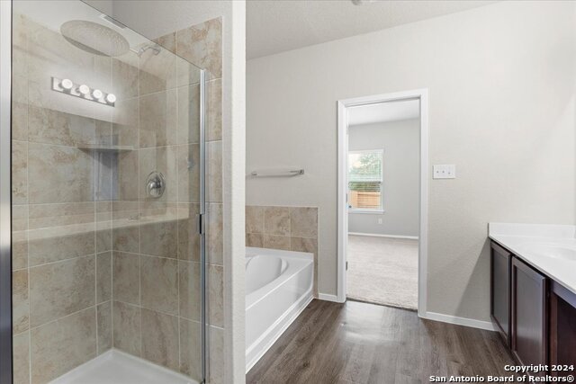 2438 Key Hole View Property Photo 15