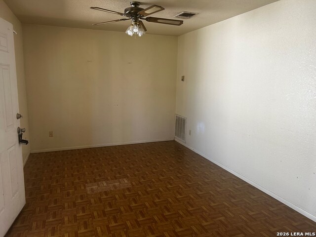 942 Colorado St Property Photo 3