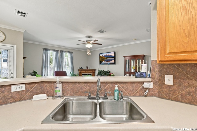 177 Glen Eagles Dr Property Photo 8