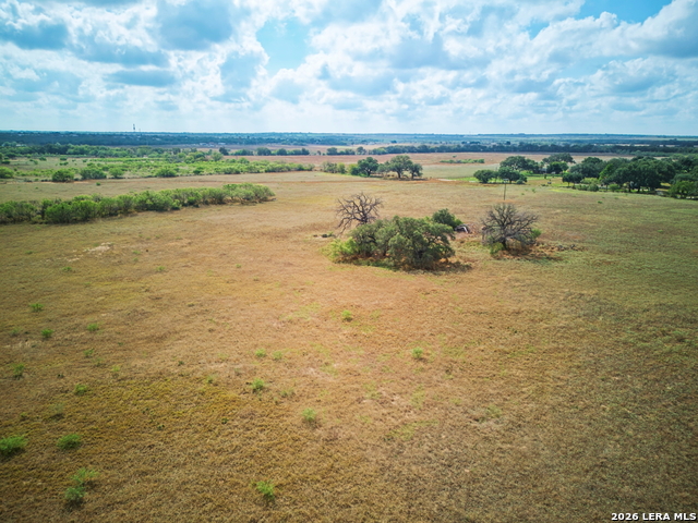000 Cr 7611 Property Photo 3