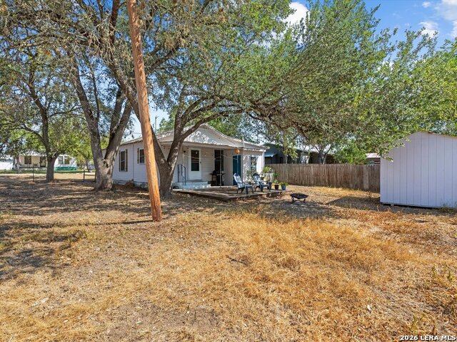 705 E Mountain St Property Photo 20