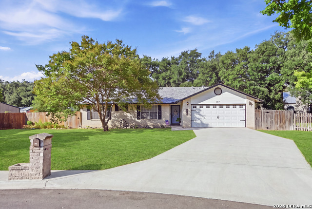 107 Summer Breeze Property Photo 2