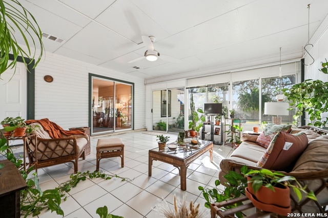 107 Summer Breeze Property Photo 16
