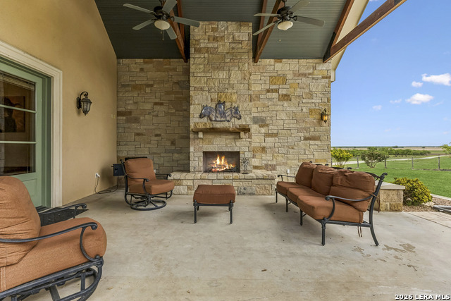 15901 Fm 2402 Property Photo 40