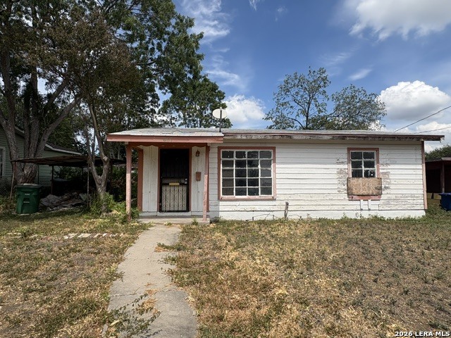 607 Maria Elena Property Photo 1