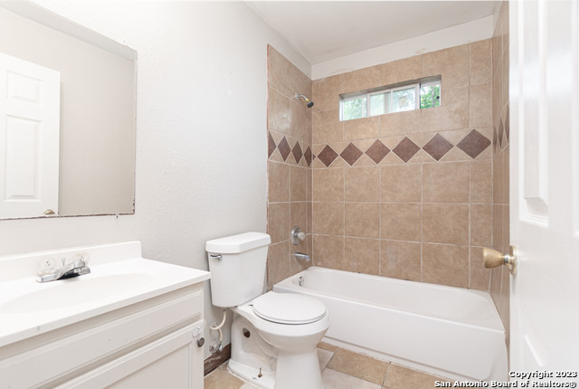 217 Elmo Ave Property Photo 8