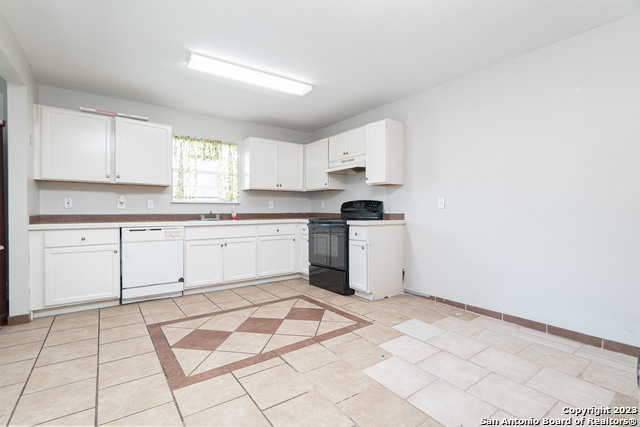 217 Elmo Ave Property Photo 13
