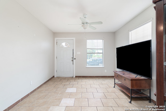 217 Elmo Ave Property Photo 16