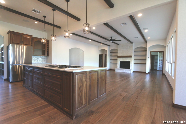 120 Western Way Property Photo 8