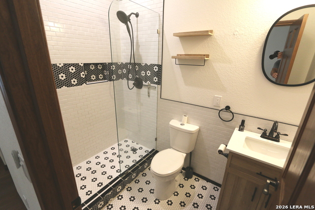 120 Western Way Property Photo 32