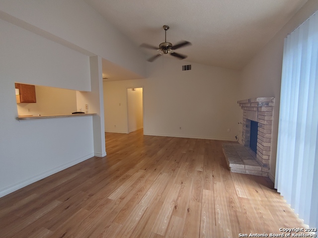 9912 Ardash Ln Property Photo 3