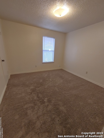 9912 Ardash Ln Property Photo 8