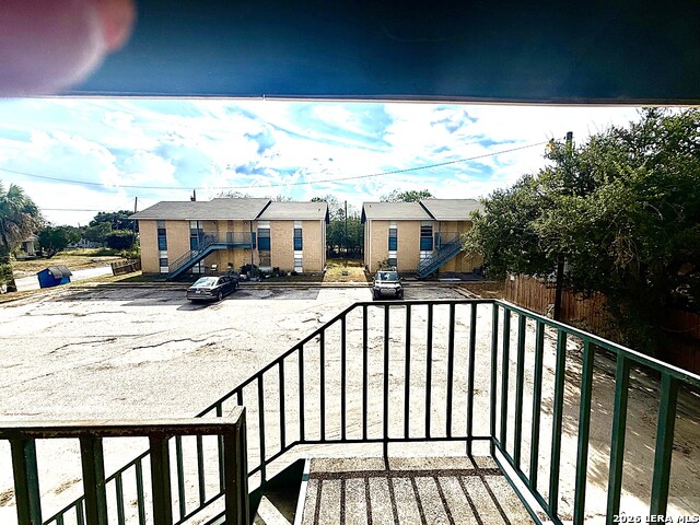 204 Walton Property Photo 3