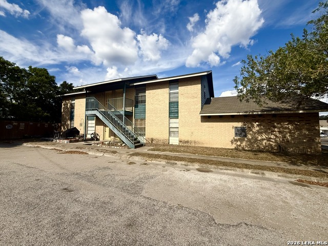 204 Walton Property Photo 15